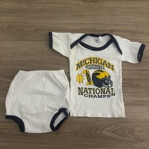 vintage 90s michigan wolverines football national champs outfit 1997 kids